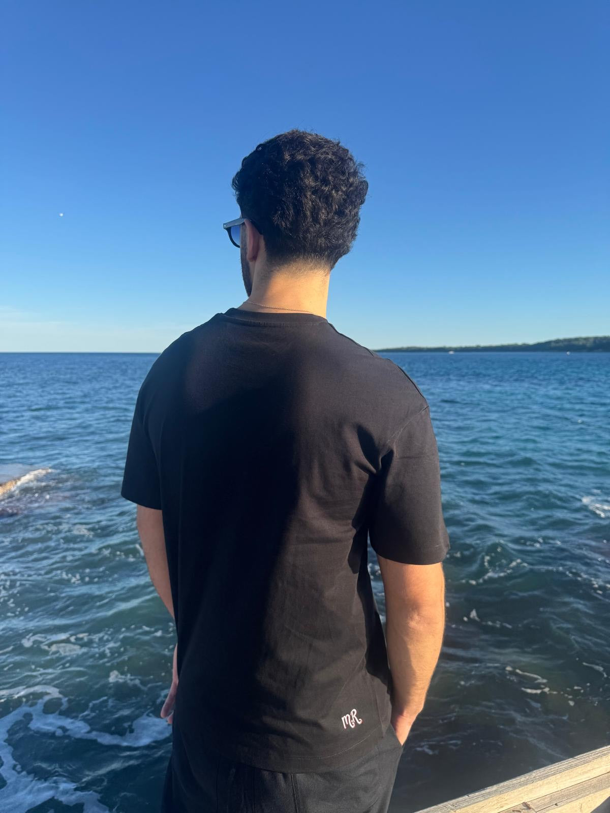 T-shirt “ Maison Riviera ” – Signature Noir